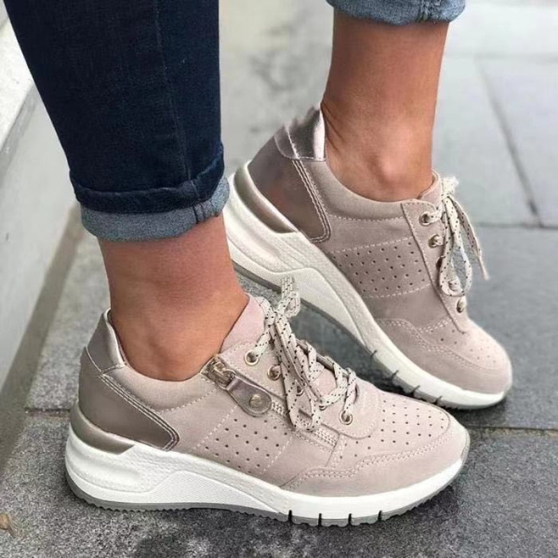 Stella Sneaker