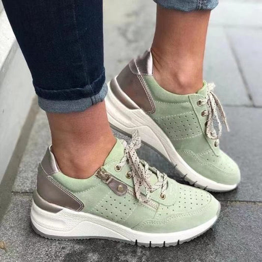 Stella Sneaker